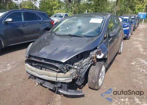 2019 Ford Fiesta Se z USA, uszkodzony, nr VIN 3FADP4EJ8KM132791